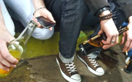 Guida sicura, arriva l’alcolock: obbligatorio per chi ha già guidato ubriaco Guida sicura, arriva l’alcolock: obbligatorio per chi ha già guidato ubriaco