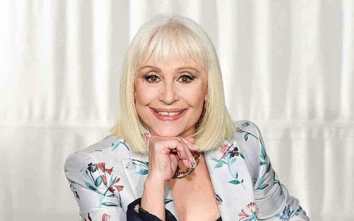 Il volto di Raffaella Carrà sulle monete da 2 euro: saranno coniate nel 2023 Il volto di Raffaella Carrà sulle monete da 2 euro: saranno coniate nel 2023