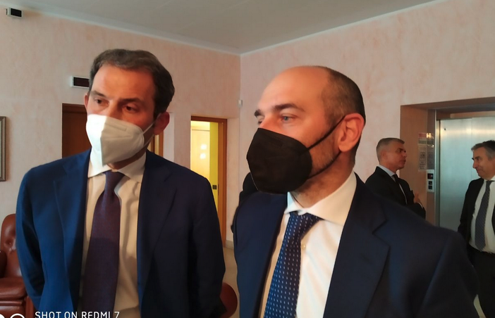 Nella foto: il direttore Donato Liguori e il viceministro Alessandro Morelli