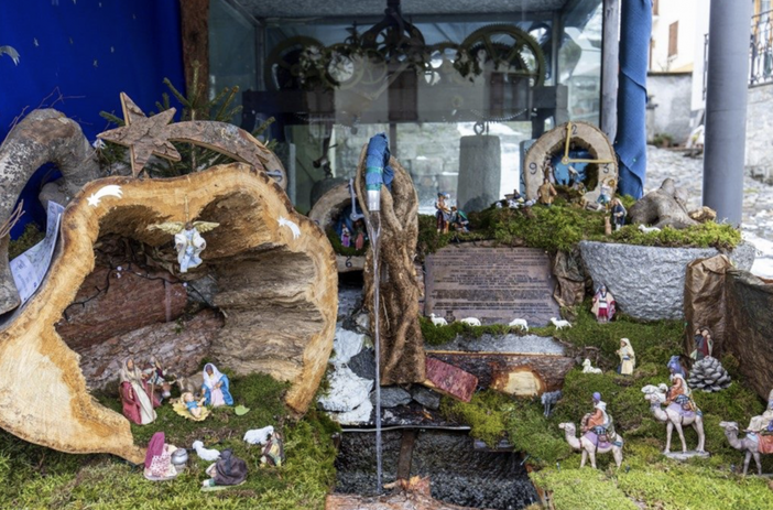 “Scatta il tuo Natale”, presepi e addobbi degli alunni in mostra su sito e social della Regione “Scatta il tuo Natale”, presepi e addobbi degli alunni in mostra su sito e social della Regione