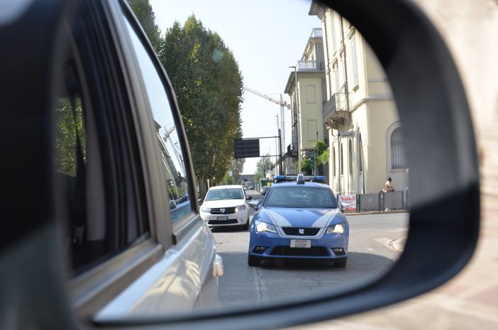 Maltrattamenti su moglie e figli minorenni: arrestato a Novara un 48enne