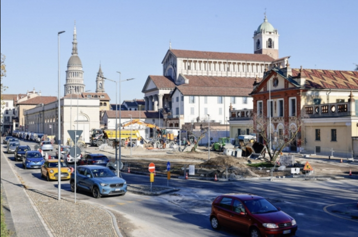 M5S Novara: “il nuovo parcheggio centro duomo non migliora mobilità e qualità della vita”