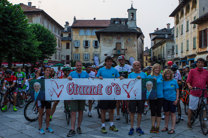 3° Pedalata Tra le Stelle Orta Mottarone: raccolti 6.000 euro che saranno devoluti ad ANGSA Novara-Vercelli
