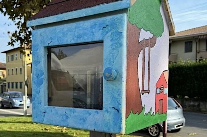 A Novara due nuove cassette per il book crossing A Novara due nuove cassette per il book crossing