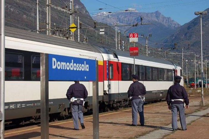 Novarese condannato per diversi furti arrestato su un treno a Domo Novarese condannato per diversi furti arrestato su un treno a Domo