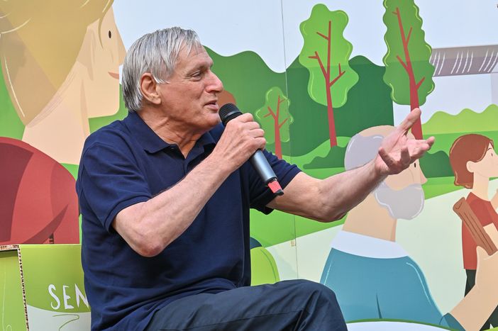 Don Luigi Ciotti nel Novarese per “100 passi verso il 21 marzo”: incontri con studenti e cittadinanza Don Luigi Ciotti nel Novarese per “100 passi verso il 21 marzo”: incontri con studenti e cittadinanza