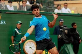 Montecarlo, oggi semifinale Alcaraz-Vacherot - Il match in diretta Montecarlo, oggi semifinale Alcaraz-Vacherot - Il match in diretta