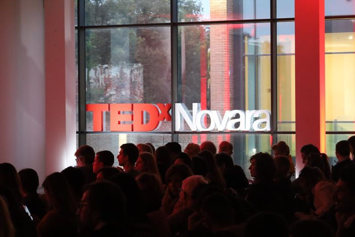 TedxNovara 2025 – Back to the Future: sette voci per immaginare il domani
