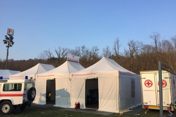 Lo Sport Club Maggiora in aiuto della Croce Rossa Lo Sport Club Maggiora in aiuto della Croce Rossa