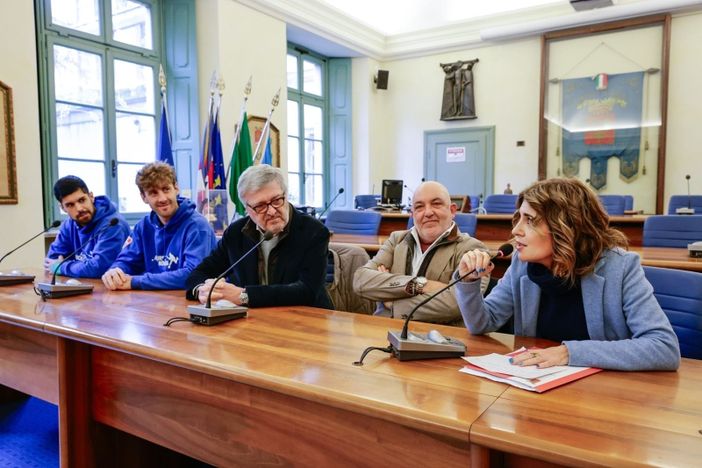 Sport, comunità e giovani: la Provincia al fianco di Azzurra Hockey Novara