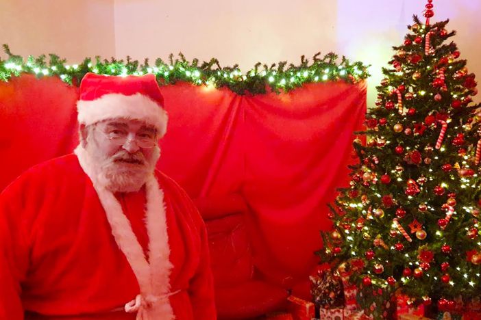 &quot;Dov’è finito Babbo Natale?&quot;, lo spettacolo magico per i più piccoli ad Arona
