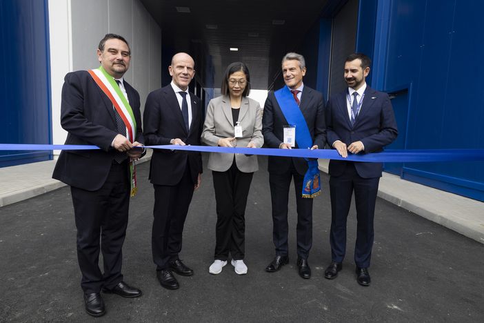 A Novara la più avanzata fabbrica europea di wafer in silicio