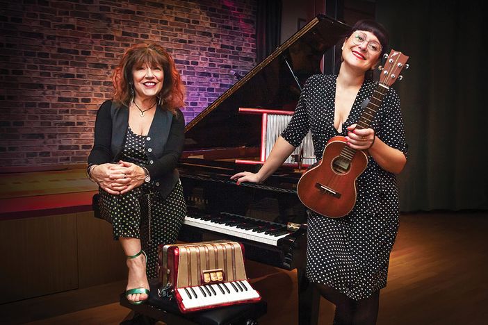 The Jolly Shoes Sisters a Villa Nigra The Jolly Shoes Sisters a Villa Nigra