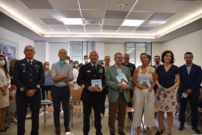 Presentati alla Neuropsichiatria Infantile due progetti per i piccoli pazienti Presentati alla Neuropsichiatria Infantile due progetti per i piccoli pazienti