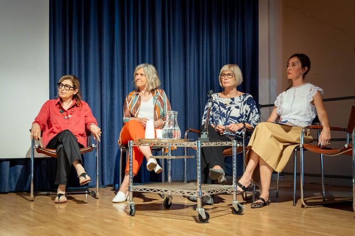 La mostra dedicata a &quot;Il bagno oggi e domani&quot; inaugurata con una conferenza di Lucia Ferraris