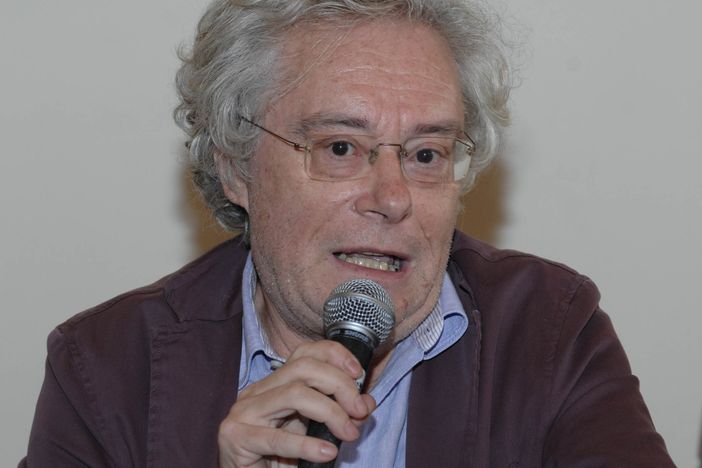 Le poesia della “Repubblica” a Novara: Maurizio Cucchi ospite alla Biblioteca Negroni