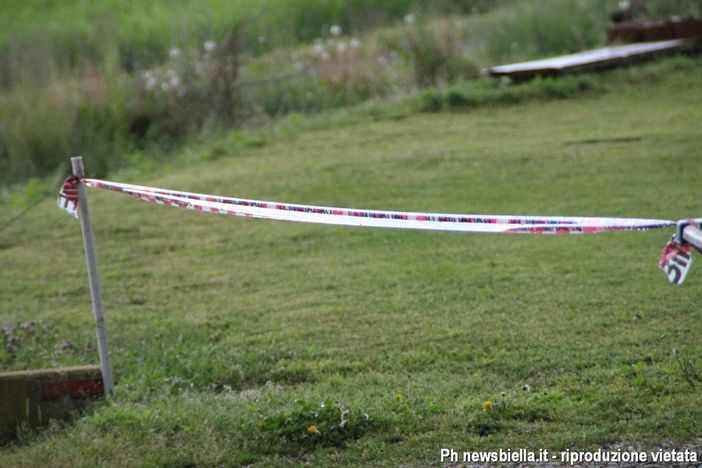 Notizie dal Piemonte. Cossato: Misterioso ritrovamento al Campo volo di Castellengo FOTOGALLERY