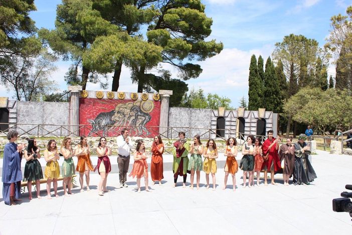 Domani sera al Teatro San Carlo di Arona ‘Orfeo chi era costui?’ con i ragazzi del Liceo Fermi