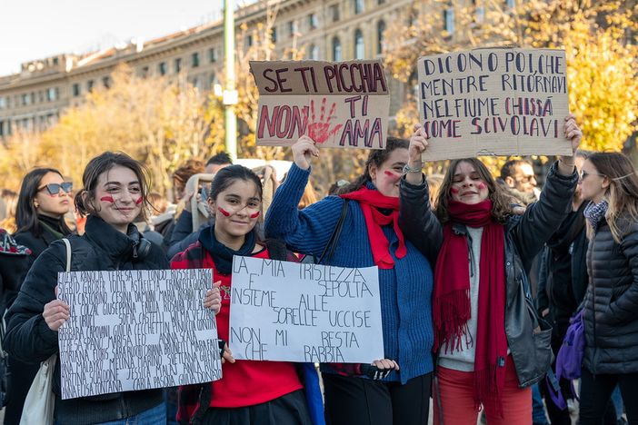 "Scatti di vita", una mostra dedicata alle donne contro la violenza "Scatti di vita", una mostra dedicata alle donne contro la violenza