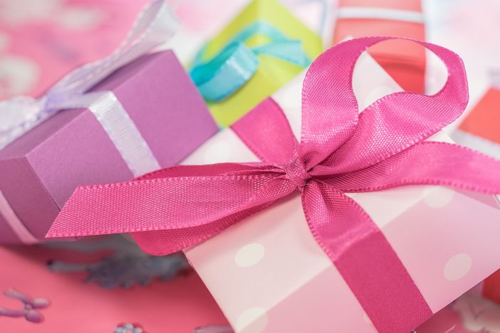 Festa del Papà, Federconsumatori: "Nel 2024 costi in crescita del 4% per i regali" Festa del Papà, Federconsumatori: "Nel 2024 costi in crescita del 4% per i regali"