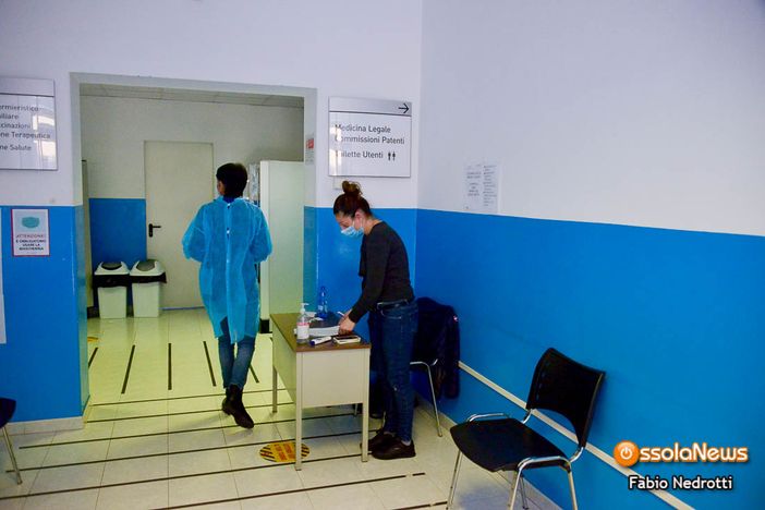 Vaccini, venerdì prenotate quasi 30mila terze dosi nella fascia 40-79 anni Vaccini, venerdì prenotate quasi 30mila terze dosi nella fascia 40-79 anni