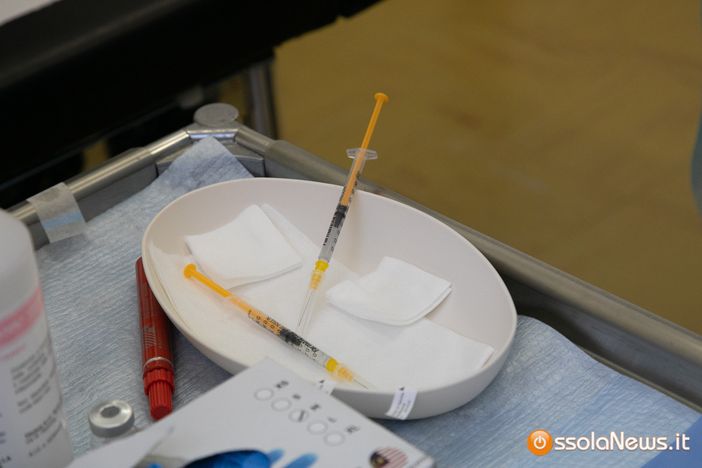 Covid, scattano le multe per i no vax over 50