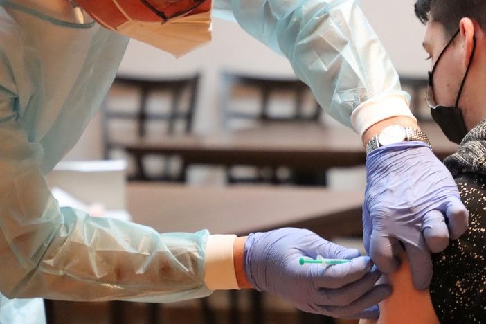 Scuola, Canalis: "Tamponi e vaccini a convocazione diretta, precedenza ai minori" Scuola, Canalis: "Tamponi e vaccini a convocazione diretta, precedenza ai minori"