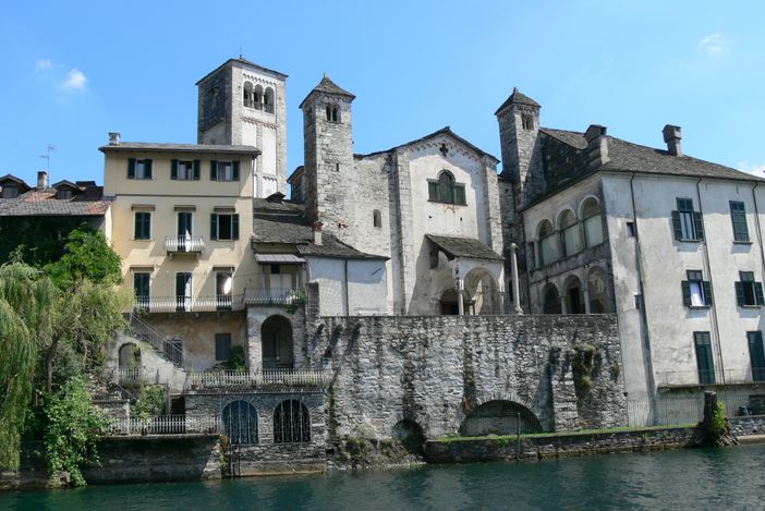 Visite turistiche alla Basilica dell'isola di San Giulio: le giornate di chiusura Visite turistiche alla Basilica dell'isola di San Giulio: le giornate di chiusura