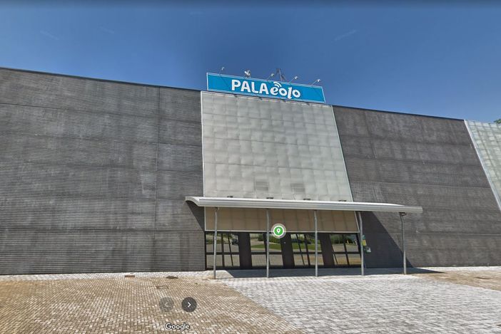 Posto sotto sequestro il Pala Eolo di Castelletto Ticino