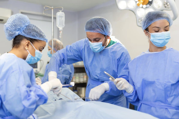 L'allarme lanciato da Nursing Up: &quot;Gli infermieri italiani fuggono all'estero&quot;