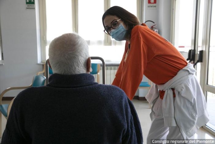 Sanità: un anno di proroga per le graduatorie di operatore sociosanitario Sanità: un anno di proroga per le graduatorie di operatore sociosanitario