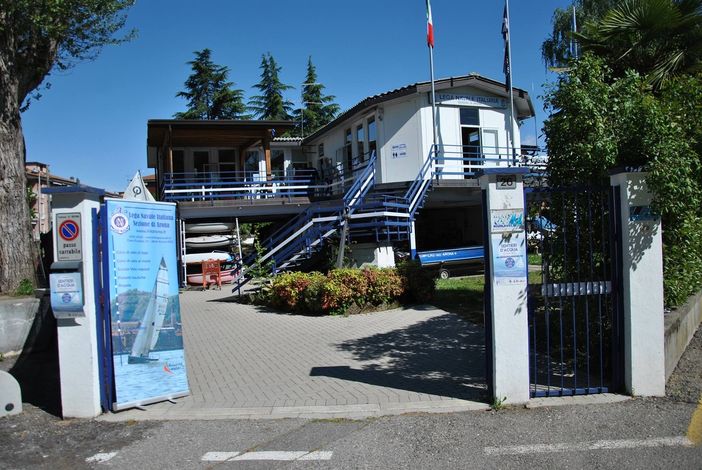 Foto Facebook Lega Navale Arona Foto Facebook Lega Navale Arona