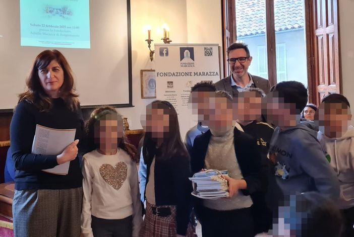 L'azienda Alt premia le scuole novaresi per il concorso "La casa della fantasia" L'azienda Alt premia le scuole novaresi per il concorso "La casa della fantasia"