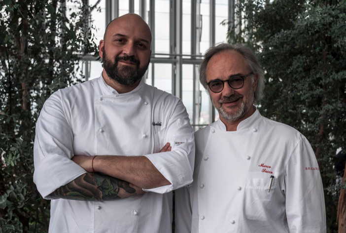I complimenti di chef Sacco a Christian Balzo per la stella Michelin