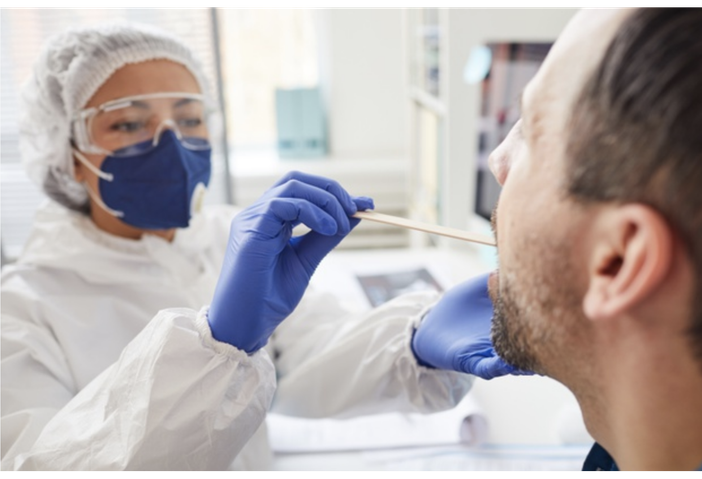 Mozione dei 5Stelle per i tamponi covid anche nelle parafarmacie piemontesi