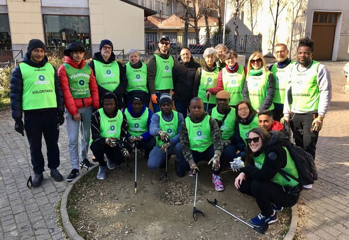 Novara Green e associazioni di volontariato del quartiere si uniscono per una pulizia inclusiva a Sant’Agabio