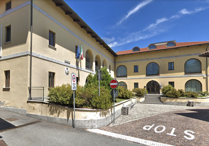 Una borsa di studio per i neolaureati di Oleggio Castello Una borsa di studio per i neolaureati di Oleggio Castello