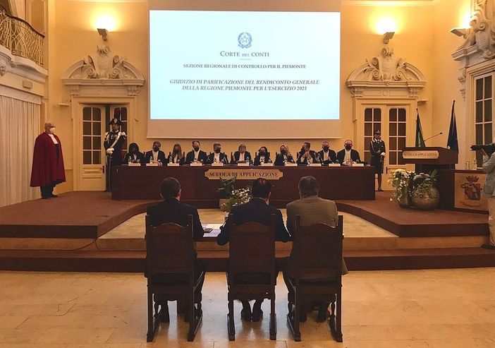 Lo sguardo della Corte dei Conti sulla Regione Piemonte: scende l’indebitamento, ma “azzerati” gli investimenti in sanità Lo sguardo della Corte dei Conti sulla Regione Piemonte: scende l’indebitamento, ma “azzerati” gli investimenti in sanità