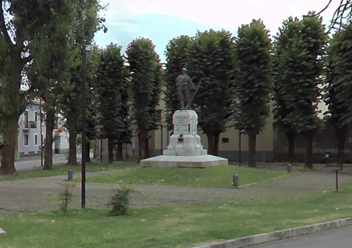 Bellinzago Novarese inaugura il cippo commemorativo del Reggimento Gestione Aree di Transito