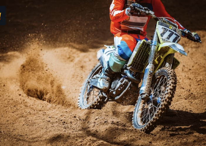 Domani le Supermoto arrivano a Borgo Ticino