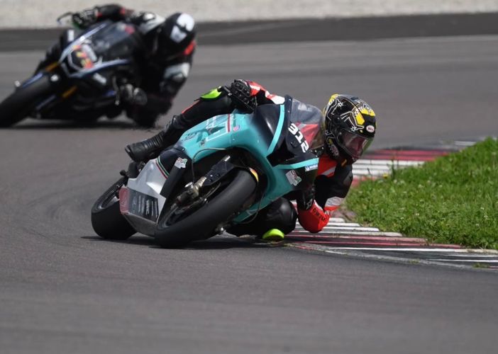 Davide Felappi trionfa nel campionato Crv 2024, categoria Expert 600 Davide Felappi trionfa nel campionato Crv 2024, categoria Expert 600