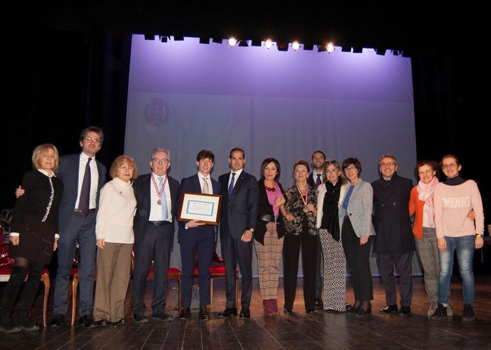 Il Rotary Club Novara San Gaudenzio ha consegnato la seconda edizione del premio “Studente novarese meritevole dell’anno 2019”