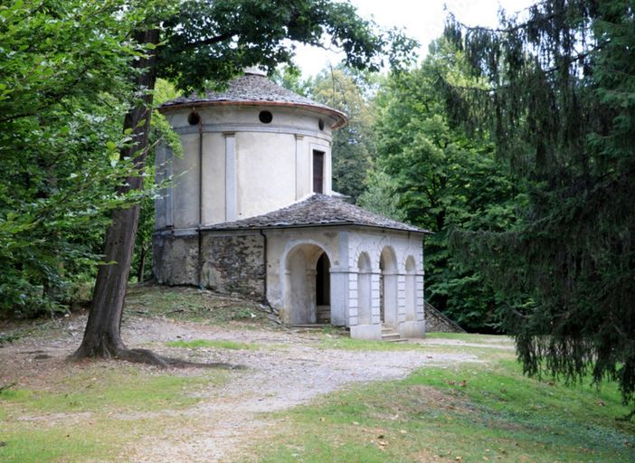 Sgarbi racconta Pasolini e Caravaggio e il concerto di Antonella Ruggiero per i 20anni Unesco a Orta