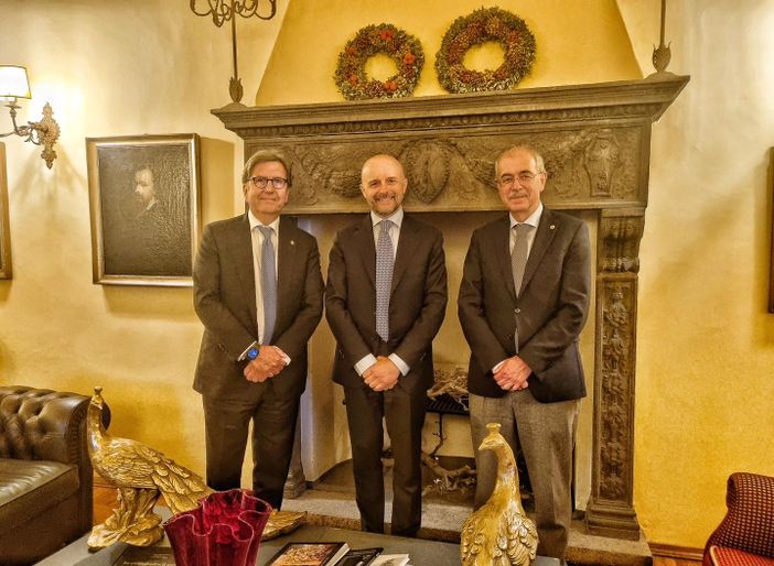 Rotary Club Novara e Lions Club Novara Host creano un fondo solidale per il benessere della comunità novarese