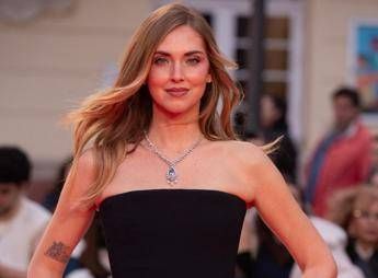 Chiara Ferragni prosciolta, il giudice: "Pubblicità ingannevole ma follower non sono seguaci di una setta" Chiara Ferragni prosciolta, il giudice: "Pubblicità ingannevole ma follower non sono seguaci di una setta"