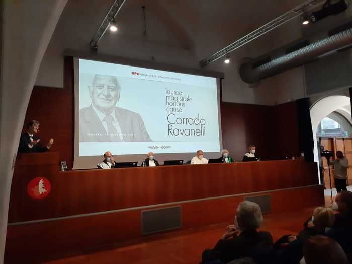 Laurea honoris causa a Novara al “papà” di Malizia e Intesa