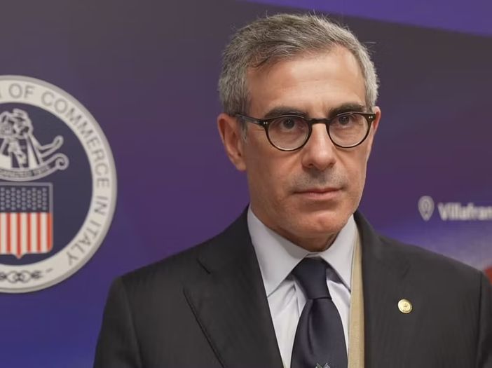Ebano rafforza la governance: Simone Crolla entra nel Consiglio di amministrazione Ebano rafforza la governance: Simone Crolla entra nel Consiglio di amministrazione