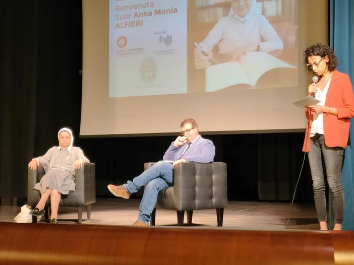 Promuovere il Pluralismo Educativo: riflessioni dall'incontro organizzato a Novara