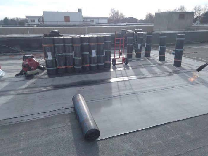 Edilizia scolastica: nell’ultimo mese numerosi interventi nelle scuole del territorio Edilizia scolastica: nell’ultimo mese numerosi interventi nelle scuole del territorio