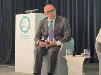 Edilizia, Pulice (Cdp): "Aiutiamo amministrazioni a conoscere reale valore patrimonio immobiliare" Edilizia, Pulice (Cdp): "Aiutiamo amministrazioni a conoscere reale valore patrimonio immobiliare"